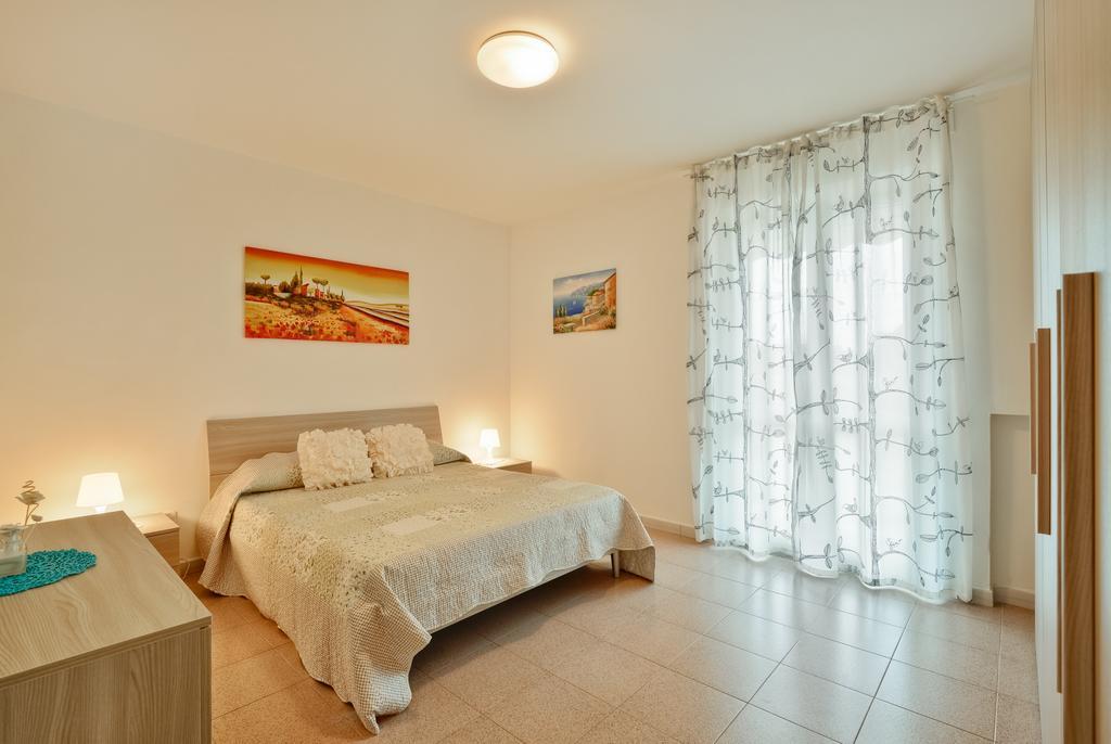 Casa Vacanze Villa Liotta Agropoli Camera foto